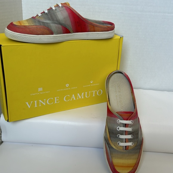 VINCE CAMITO Celiste 7 1/2 textile upper - Picture 6 of 8